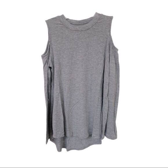 ❤️ ART CLASS Gray Cold Shoulder Long sleeve Top Size L ❤️ - Picture 1 of 7
